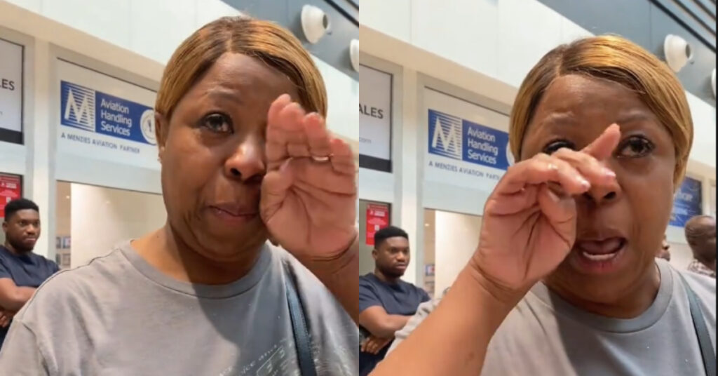 A Black American Traveler Wept as She Left Ghana